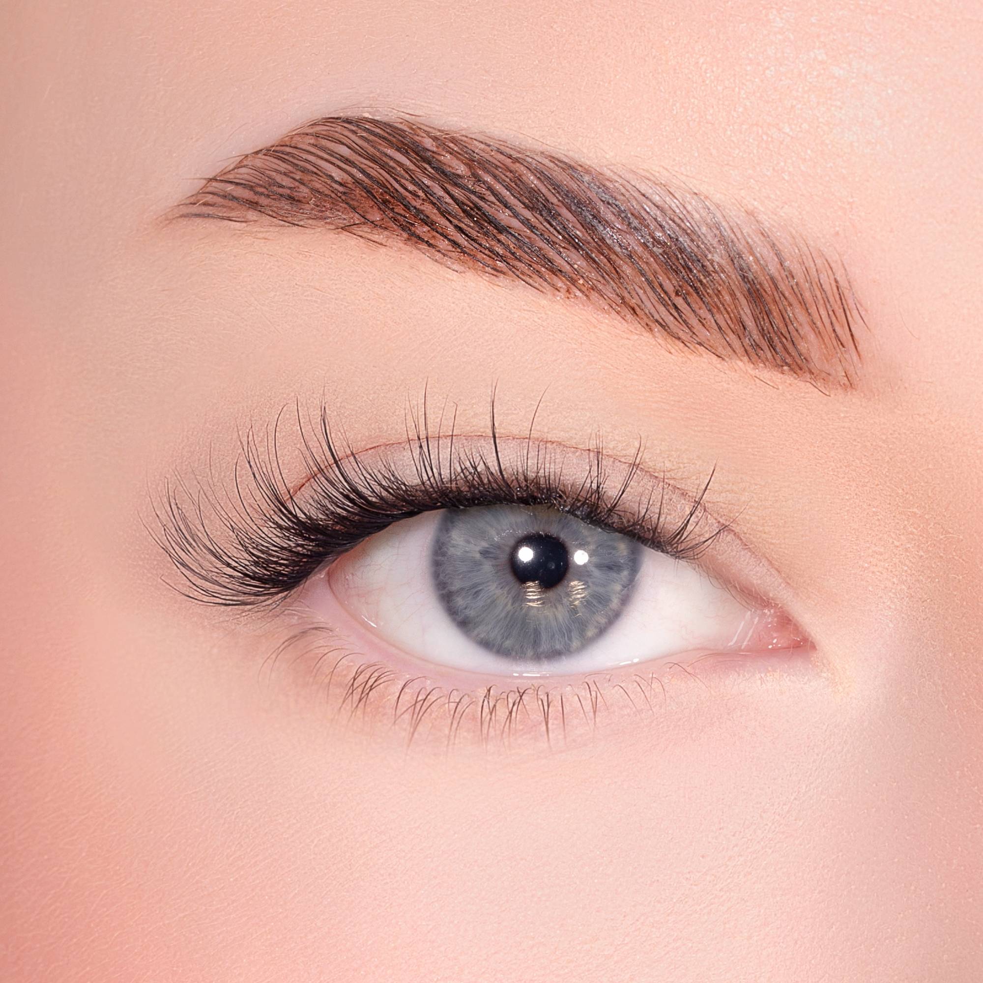 Soft Definition Pre-Glued Lashes
