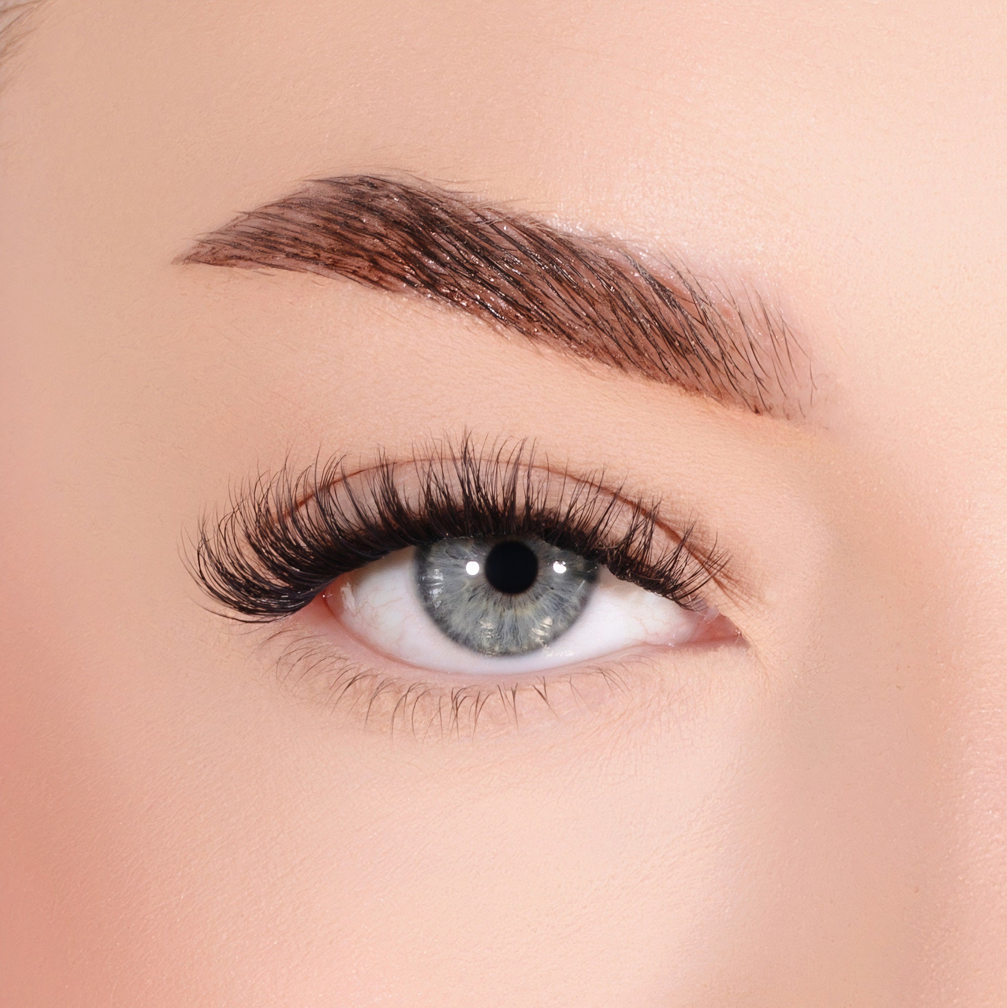 Wispy Volume Pre-Glued Lashes