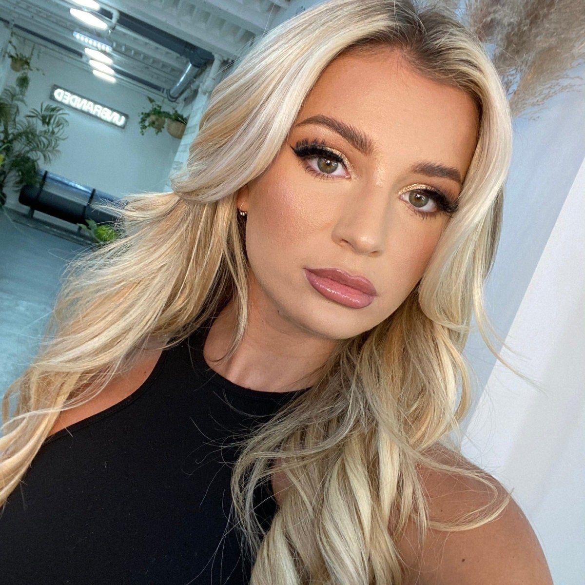 L.W.I Curl Power Russian Strip Lashes - Lola's Lashes