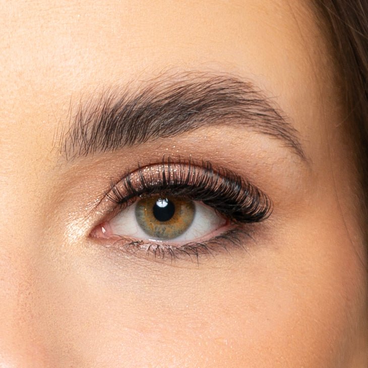 L.W.I Into U Russian Hybrid Magnetic Lash & Liner Set - Lola's Lashes