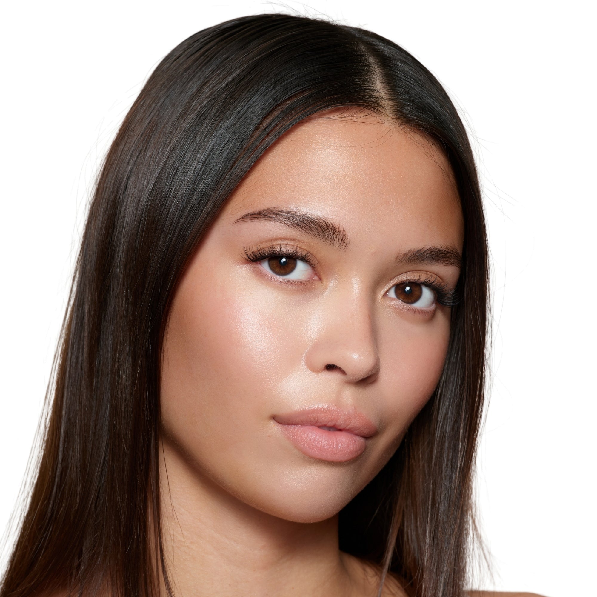 Feathered Pre-Glued Lashes Set