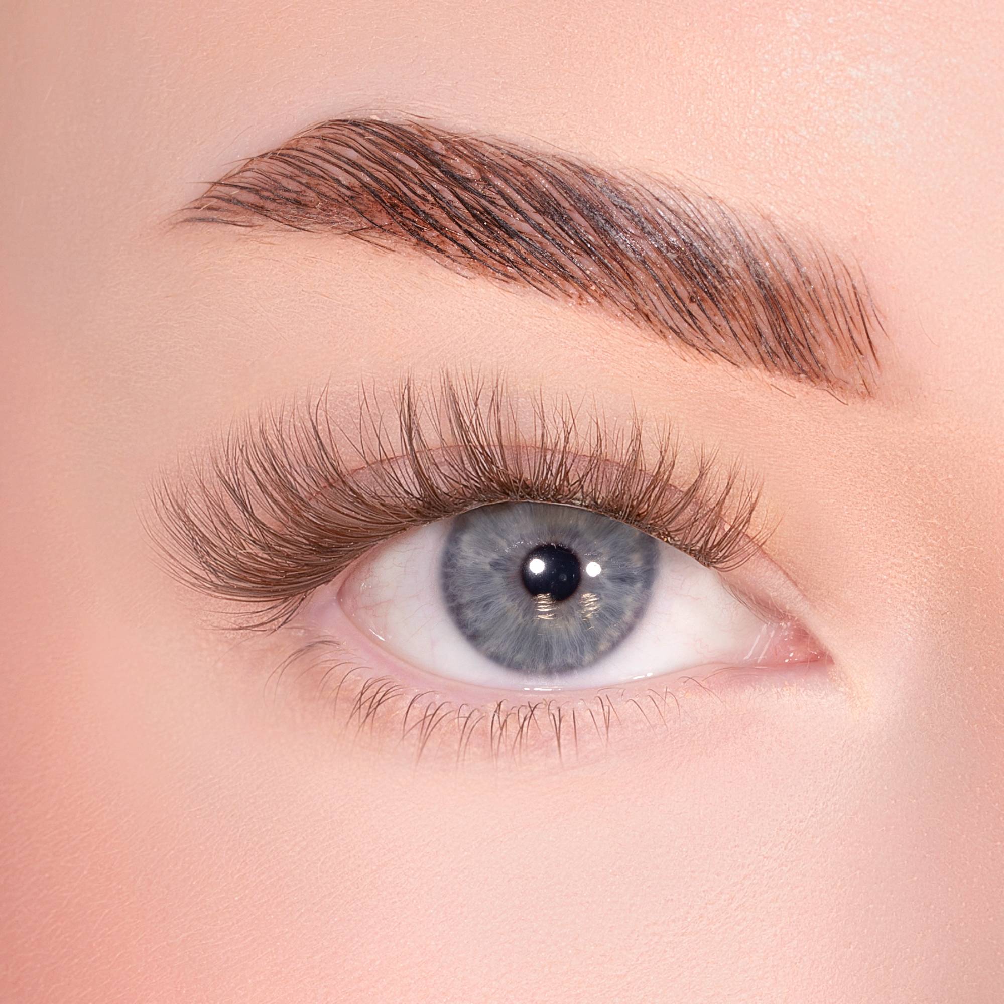 Soft Cocoa Brown Pre-Glued Lashes Set