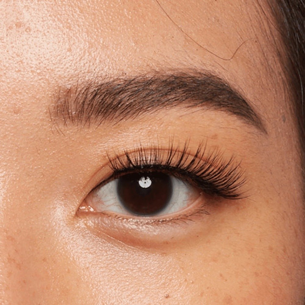 Manifesting Strip Lashes - Lola's Lashes